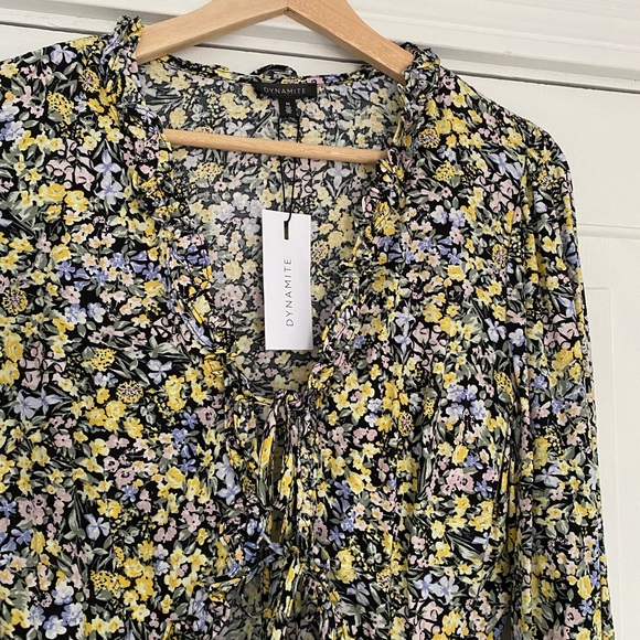 cute and summery shirt - Picture 5 of 5